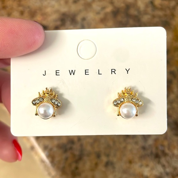 Pearl Beetle Earrings - Picture 5 of 5